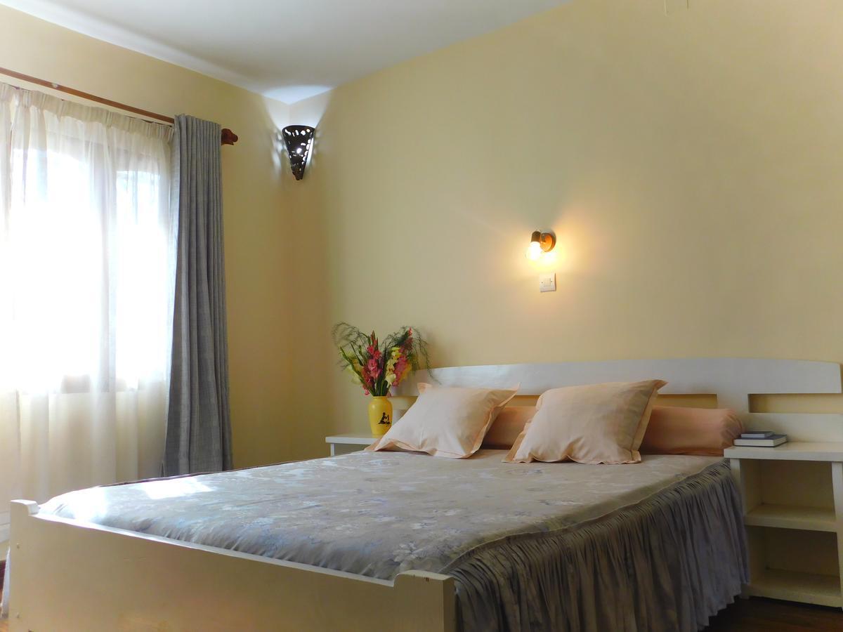 Antsirabe Hotel Ngoại thất bức ảnh